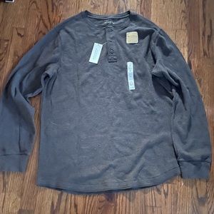 Dark heather brown Henley NWT XL
